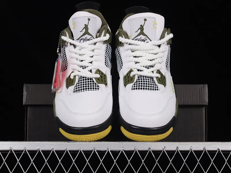All categories Air Jordan Jordan series basketball shoes Air Jordan 4 Air Jordan 4 Retro AJ4 Joe 4 white and green men's cultural basketball shoes CT8527-900